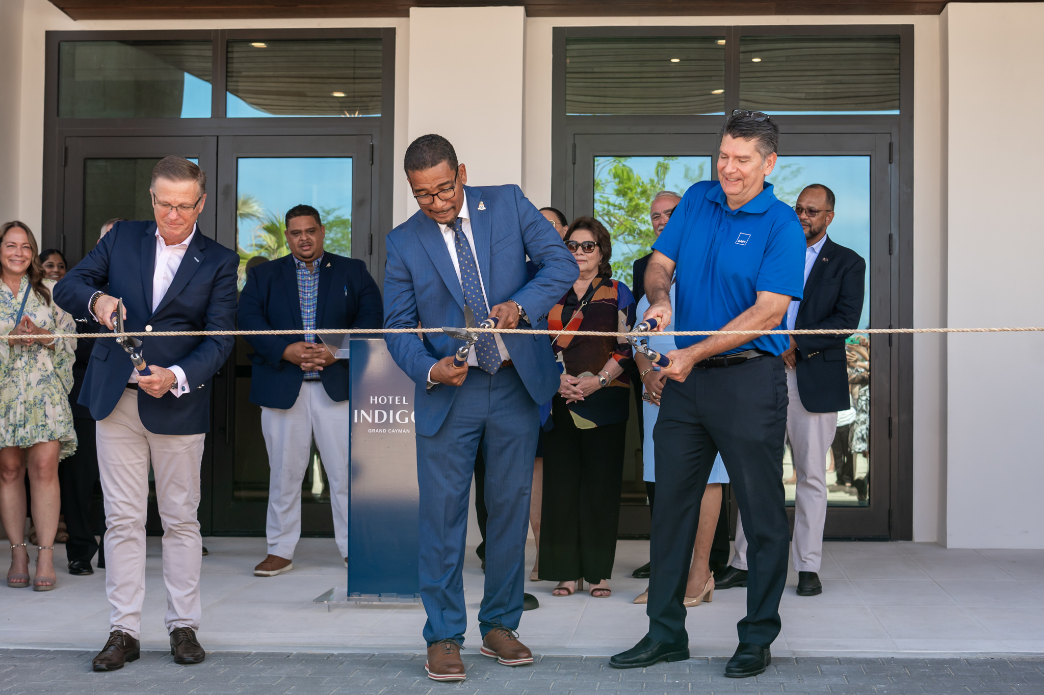 Hotel Indigo® Grand Cayman officially opens