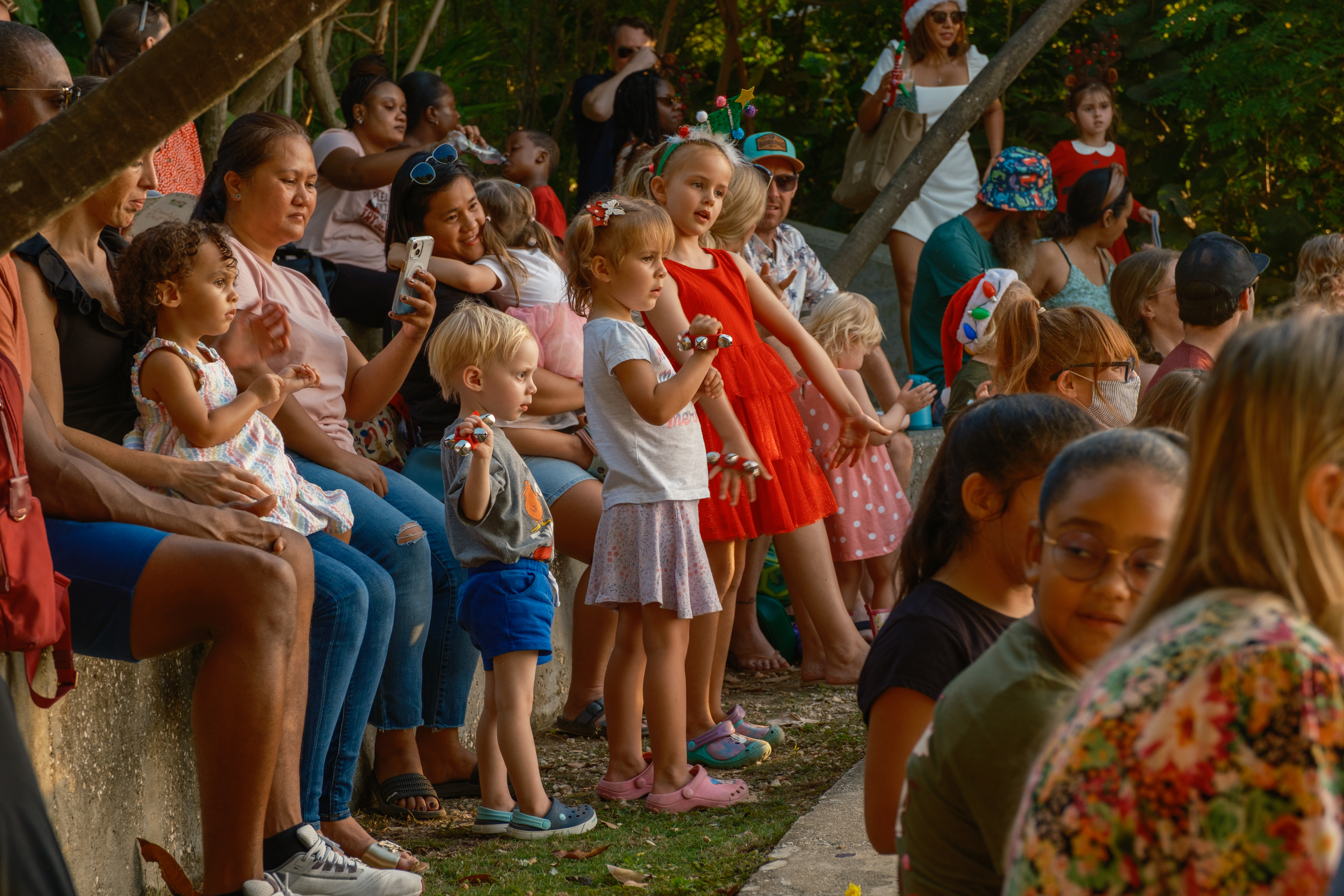 Children carolling