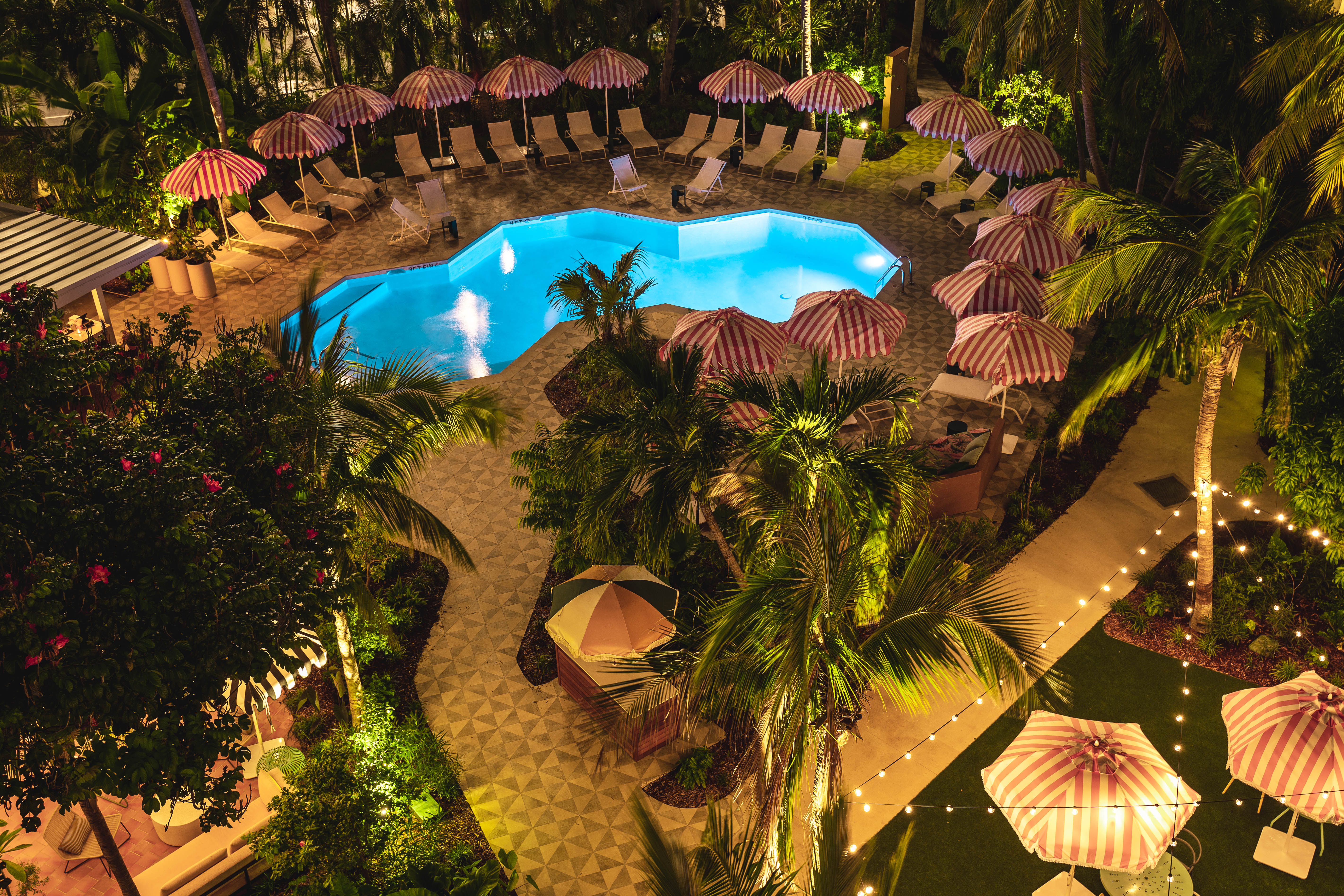 Hampton by the Hilton Pool